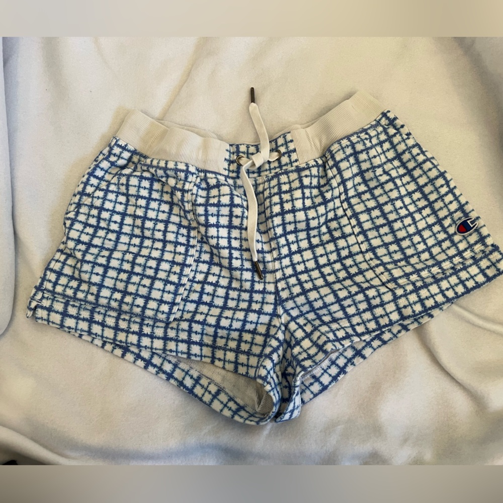 Champion Gingham tie-dye Sweat shorts! Barely worn in great condition!